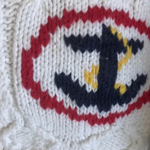 This fun sweater is in very good condition. - Picture 9 of 11